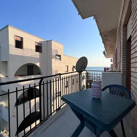 Sea View *